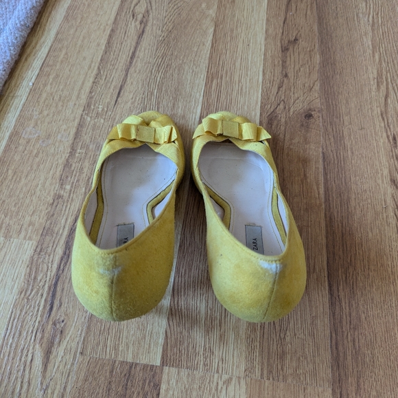 Elegant yellow Zara shoes size 38 - Picture 3 of 5